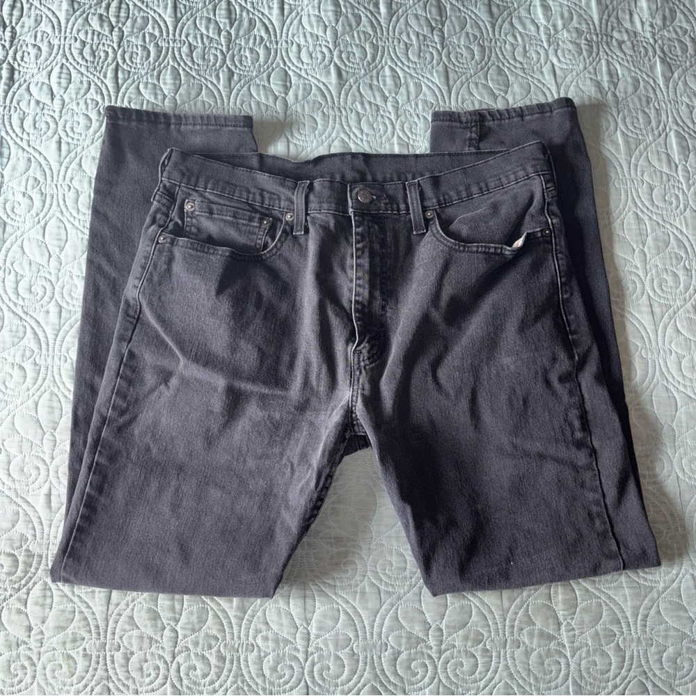 Levi Black Jeans